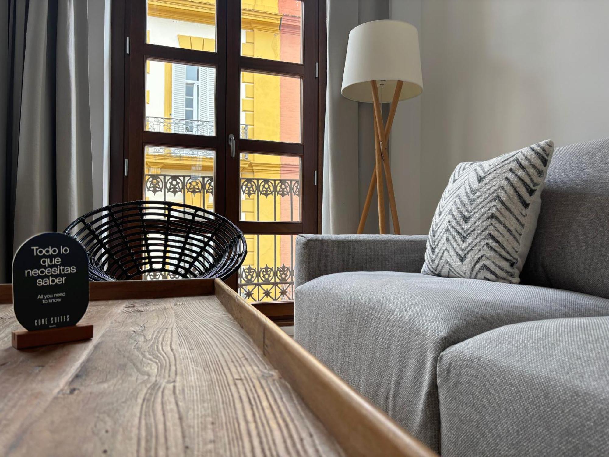 Apartamentos Core Suite Sevilla Exterior photo